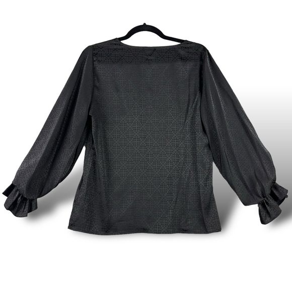 Vince Camuto Women's Sm Geometric Printed Jacquard Blouse Pheasant Sleeves EUC - Picture 2 of 7